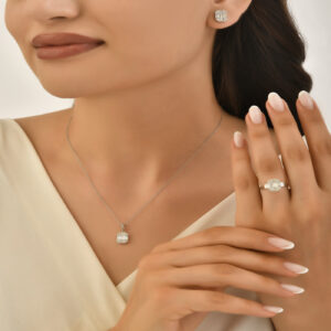 Model Pırlanta Baguette Necklace 0.62 carat