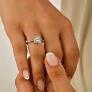 Model Pırlanta Baguette Ring 0.49 carat
