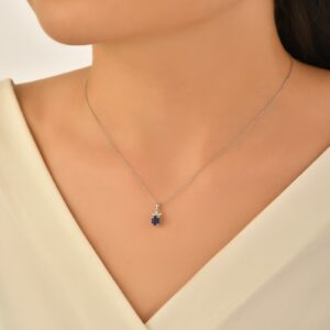 Model Pırlanta Sapphire Necklace 0.77 carat
